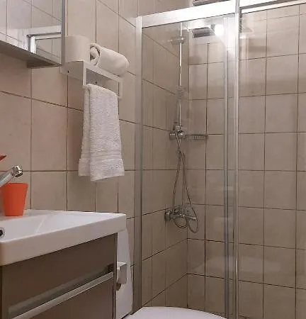 باياز ملك 3*