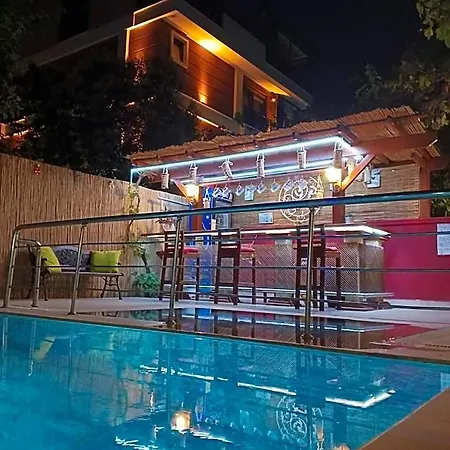 Beyaz Melek Hotel 3*
