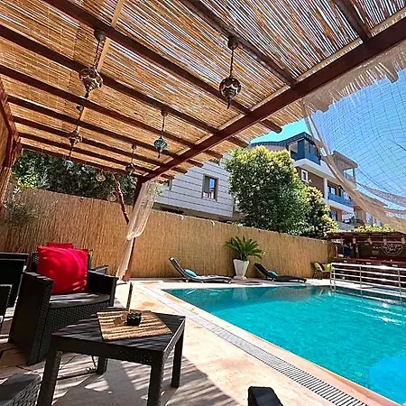 Beyaz Melek Hotel 3*