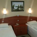 باياز ملك فندق